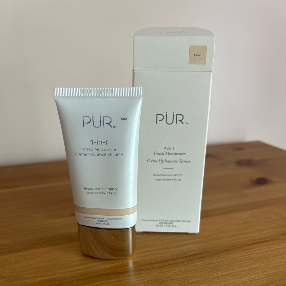 PUR 4-in-1 Tinted Moisturizer